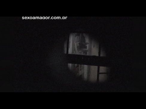❤️ Блонди ба таври махфӣ аз ҷониби як сайёҳи ҳамсоя, ки паси хиштҳои холӣ пинҳон шудааст, сабт мешавад ❌ Порно босифат дар tg.xsexshop.ru ❤